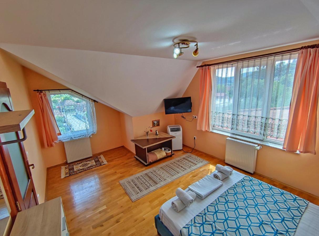 فندق Casa Adam سيفِسوارا المظهر الخارجي الصورة
