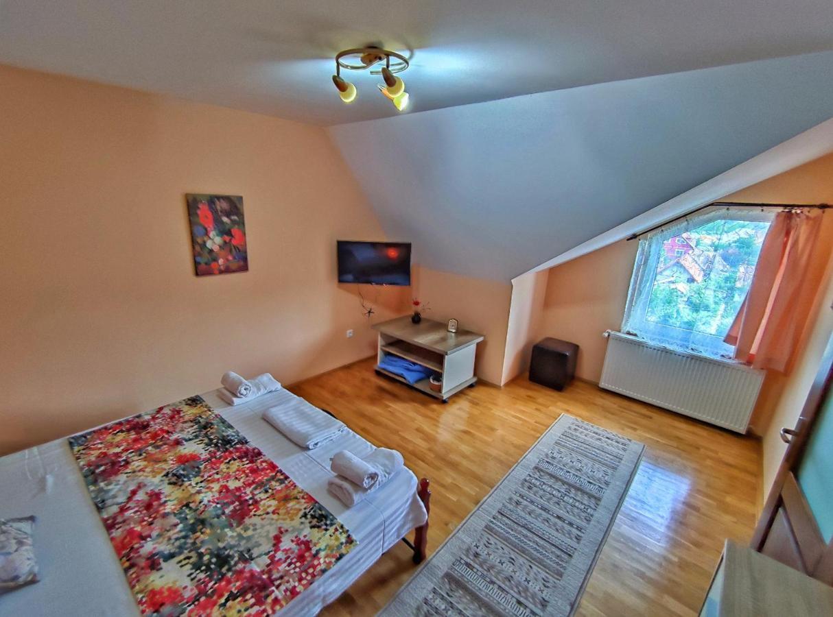فندق Casa Adam سيفِسوارا المظهر الخارجي الصورة